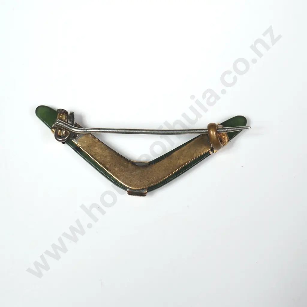 Colonial Greenstone 9ct Gold Boomerang Brooch Image 1++