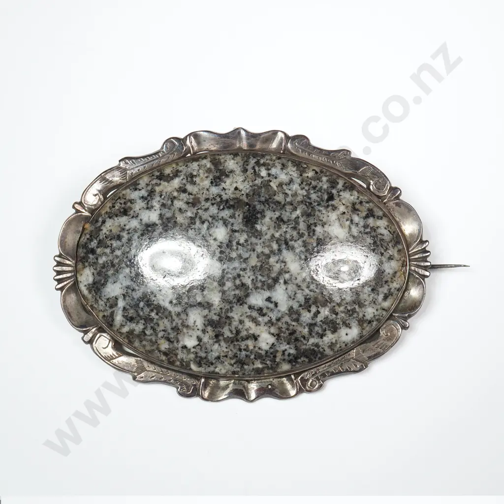 Large Antique Sterling Silver And Agate Scottish Brooch Image 1++