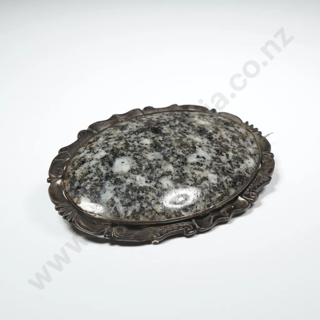 Large Antique Sterling Silver And Agate Scottish Brooch Image 1++