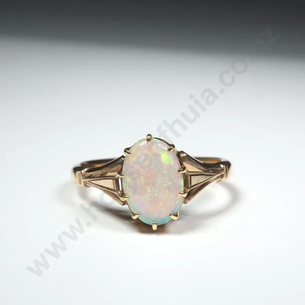 Vintage 9ct Gold And Solid Opal Ring Image 1++
