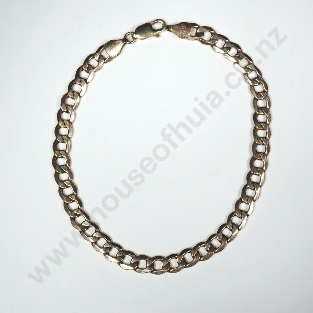 9ct Gold Curb Link Bracelet Image 1++