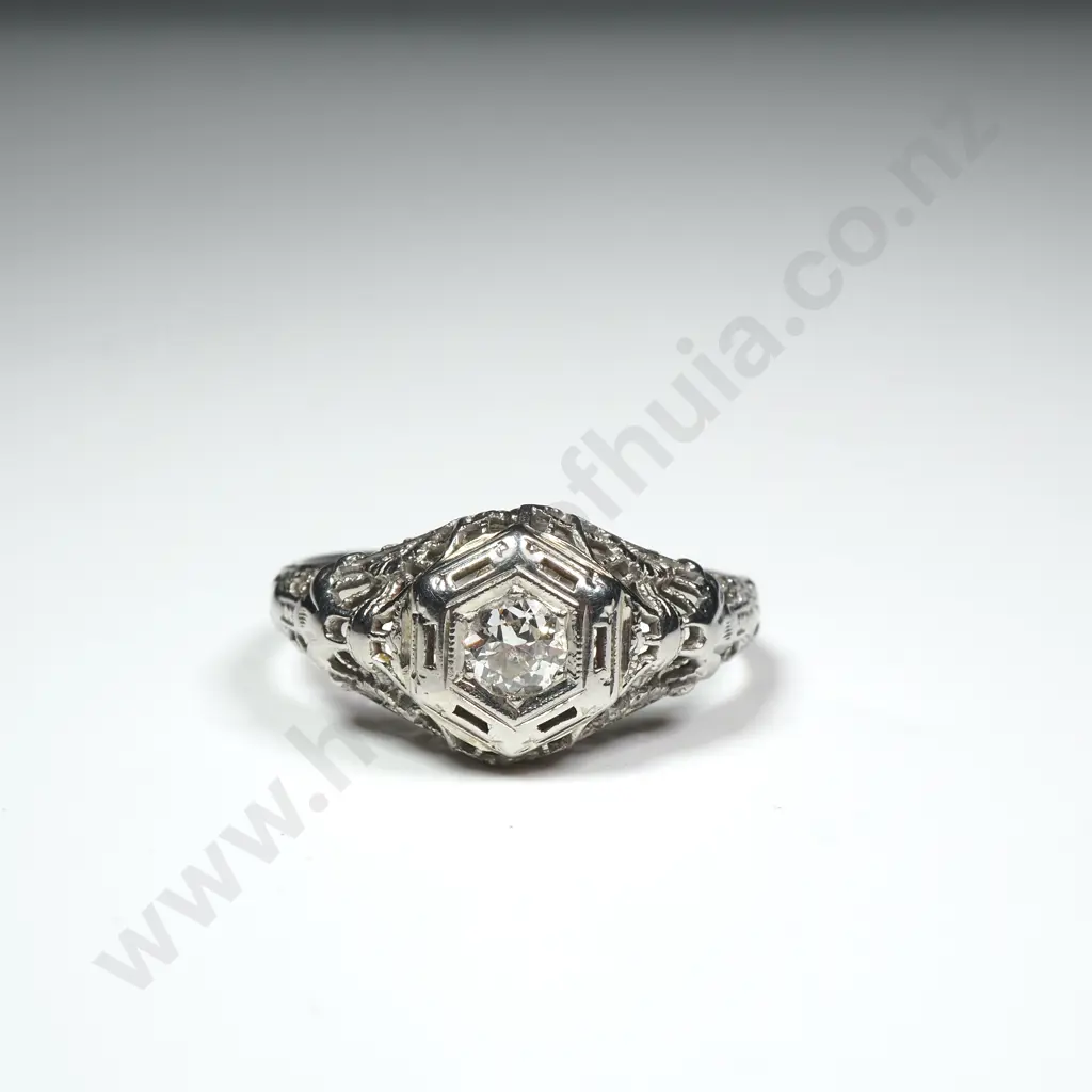 Art Deco 18ct White Gold Diamond Ring Image 1++