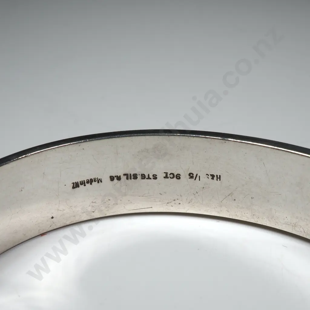 1/5 9ct Gold & Sterling Silver Bracelet Image 1++