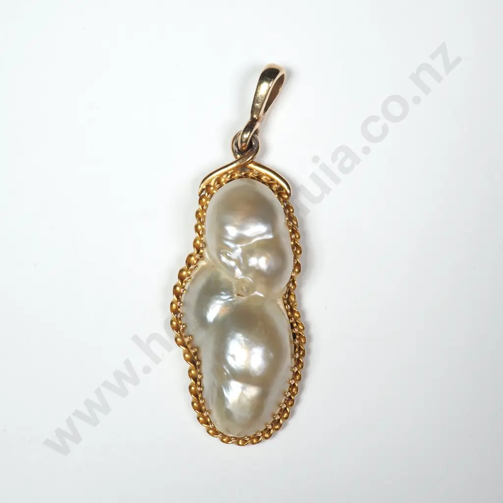 Antique 18ct Gold Pearl Pendant Image 1++