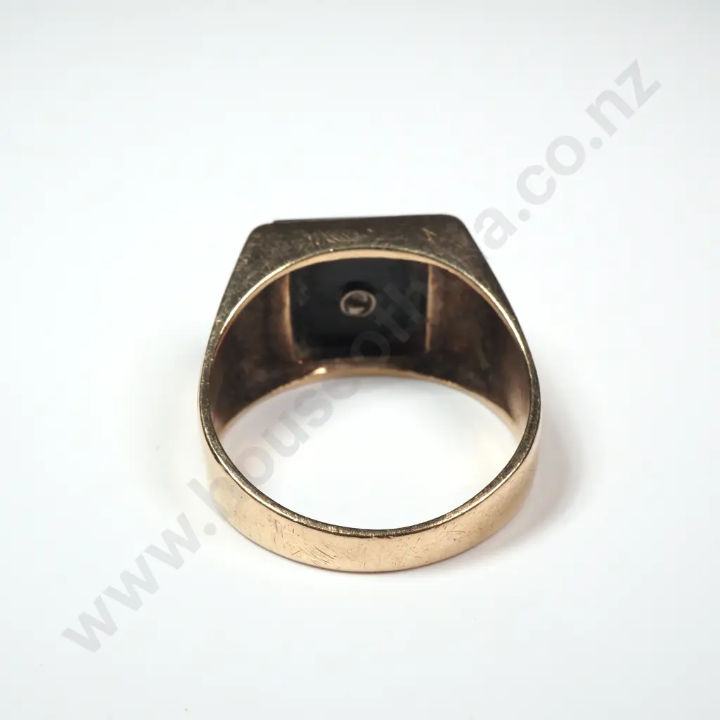 Vintage 9ct Gold Onyx & Diamond Signet Ring Image 1++