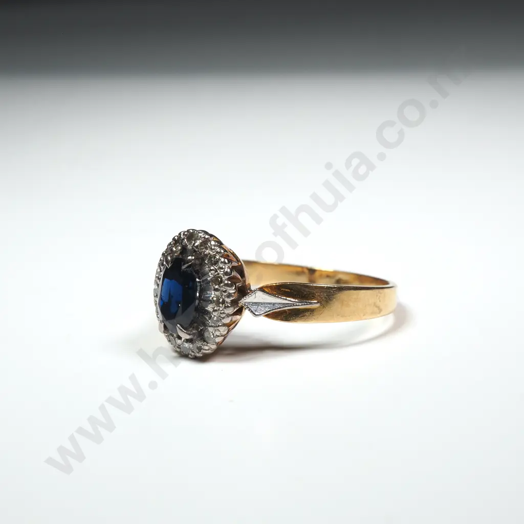 18ct Gold Diamond & Sapphire Ring Image 1++