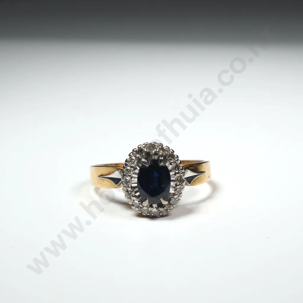 18ct Gold Diamond & Sapphire Ring Image 1++