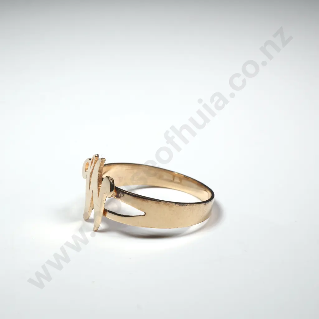 14ct Gold "M" Ring Image 1++