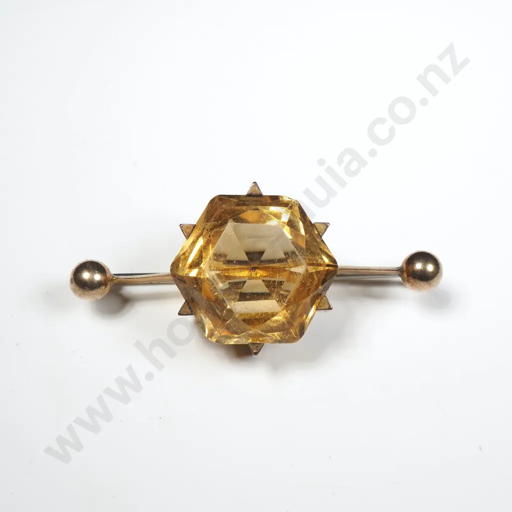 Vintage 9ct Gold Yellow Stone Brooch in Period Case Image 1++
