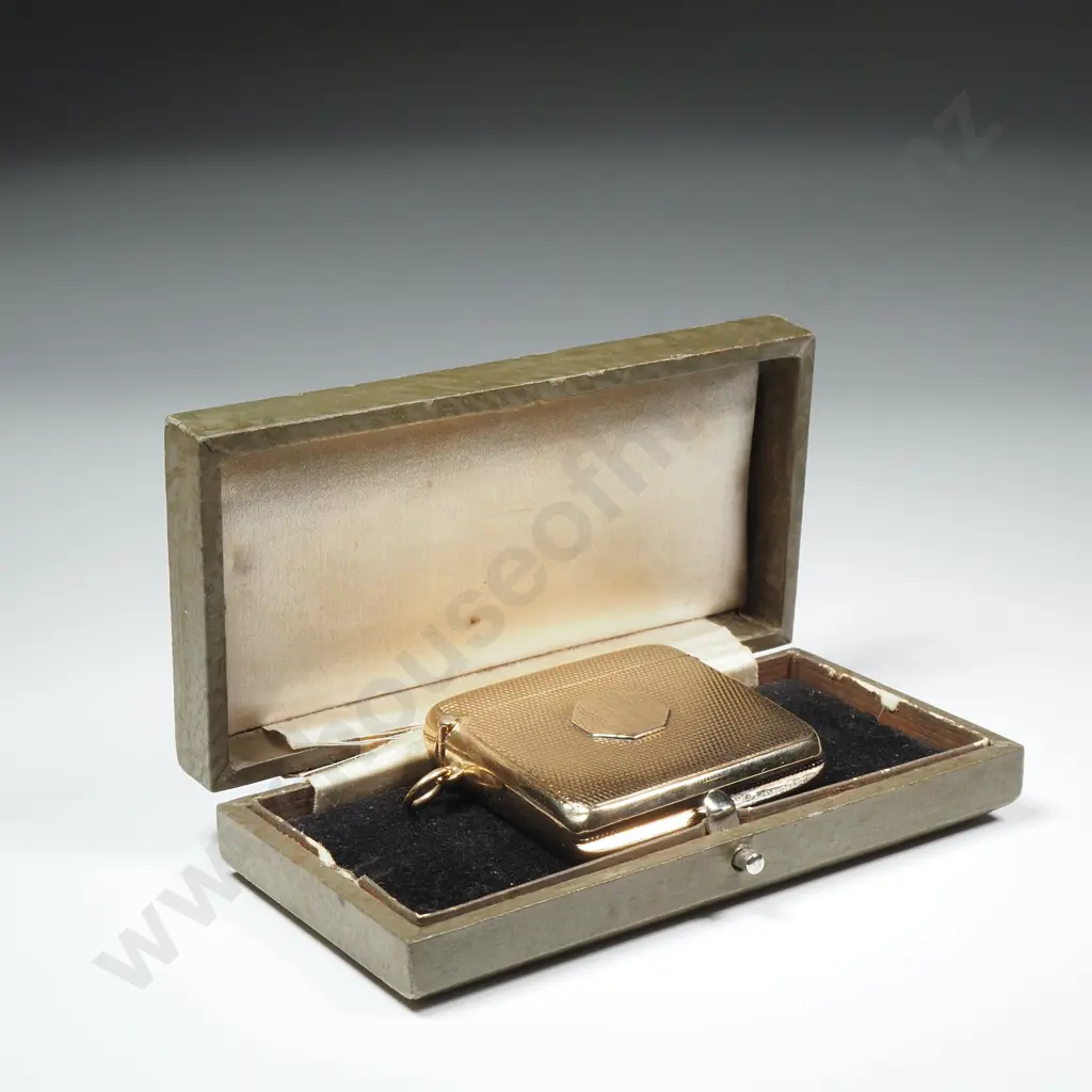 9ct Gold Vesta Case w English Hallmarks Image 1++