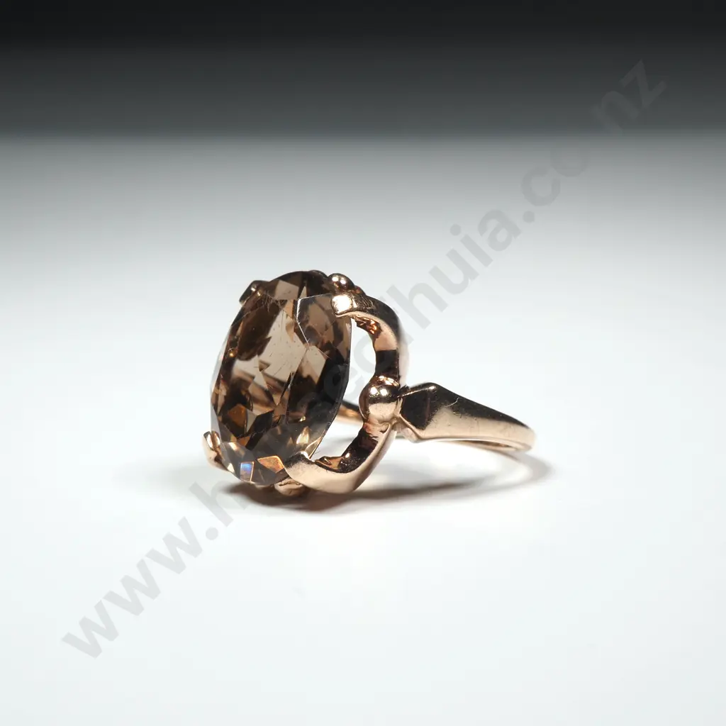 Vintage 9ct Gold Topaz Ring Image 1++