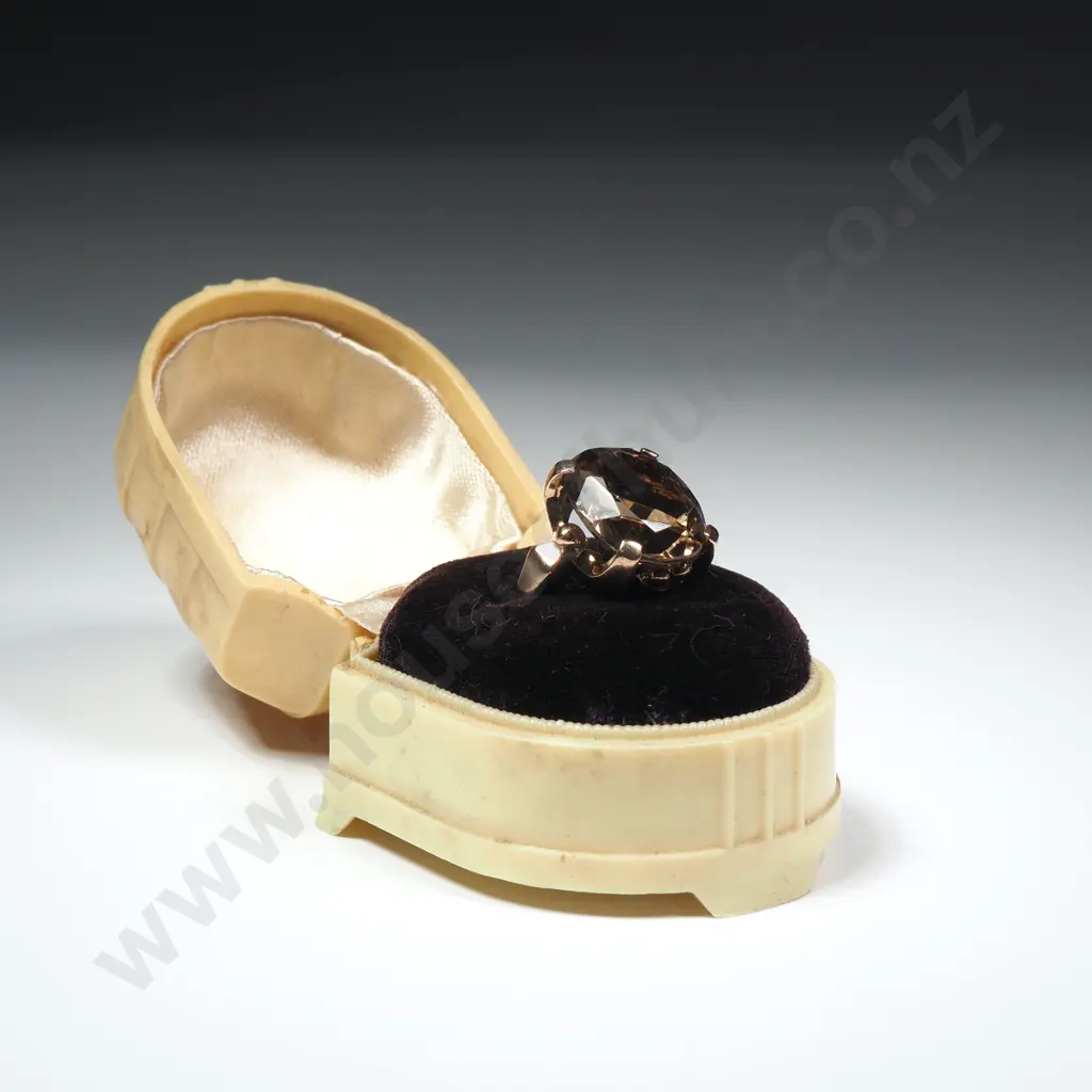 Vintage 9ct Gold Topaz Ring Image 1++