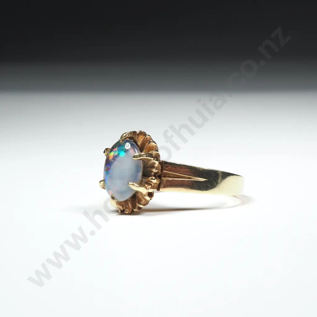 Vintage 9ct Gold Opal Doublet Ring Image 1++