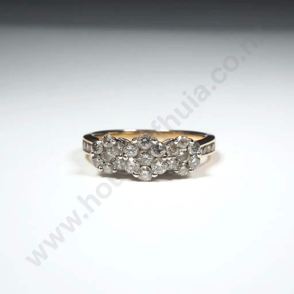10ct Gold Tri Cluster Diamond Ring Image 1++