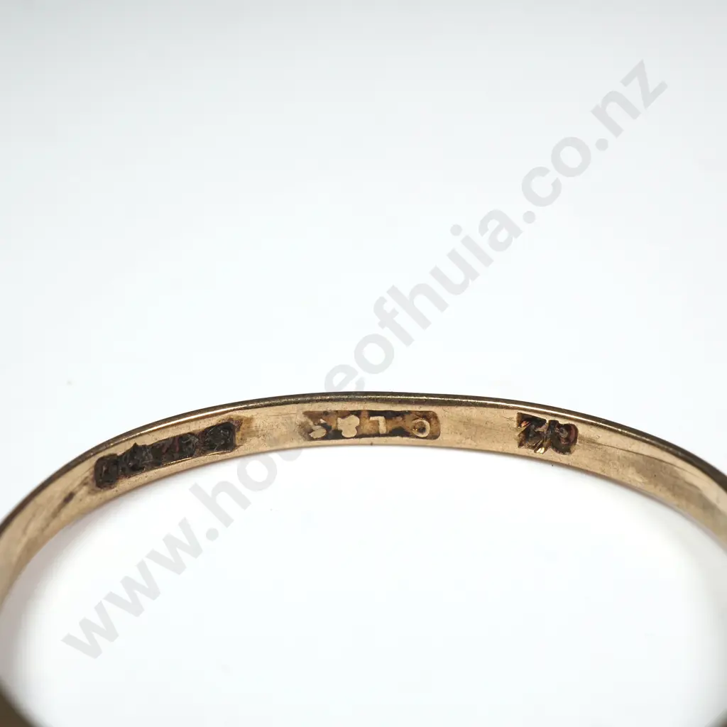 Vintage 9ct Gold White Stone Ring Image 1++
