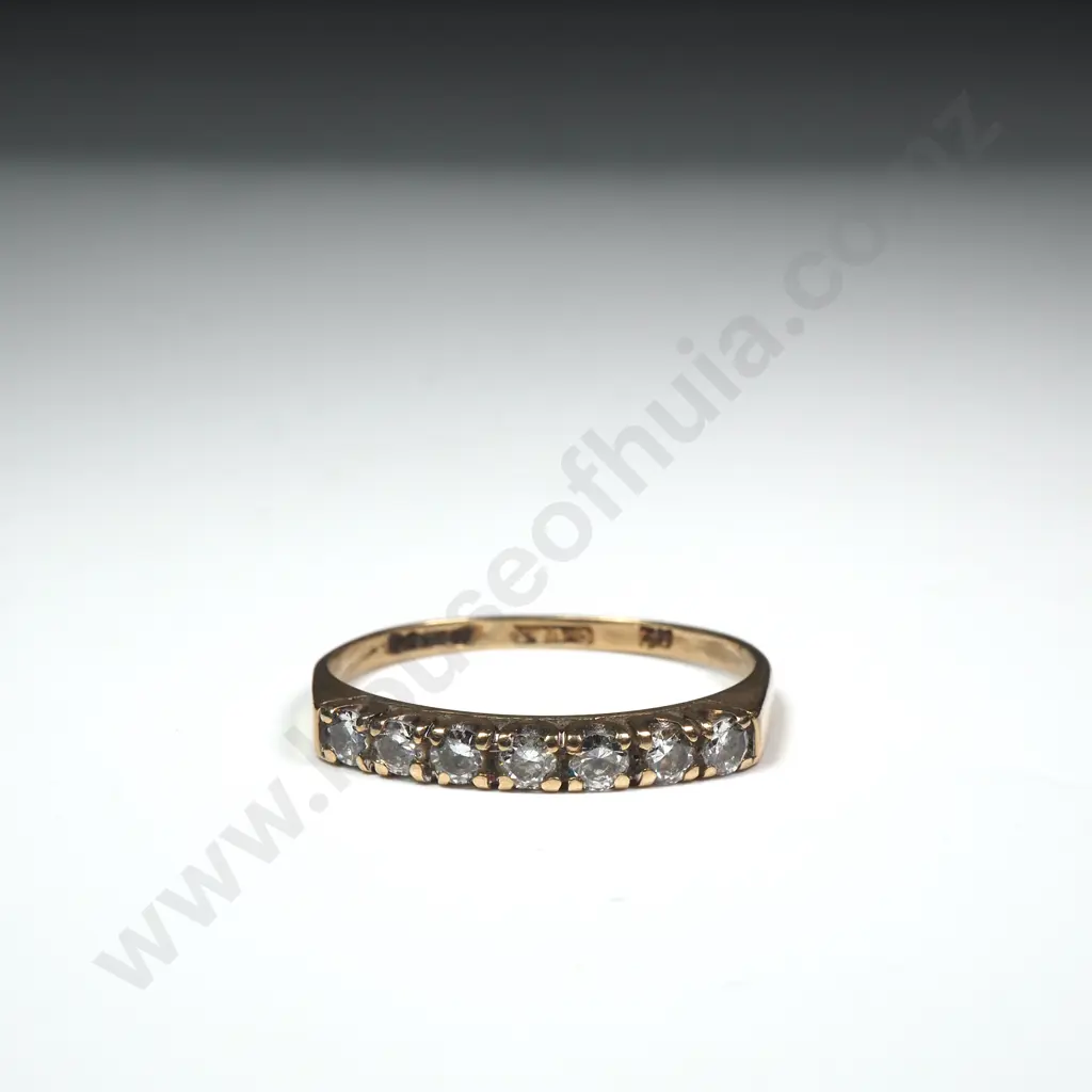 Vintage 9ct Gold White Stone Ring Image 1++