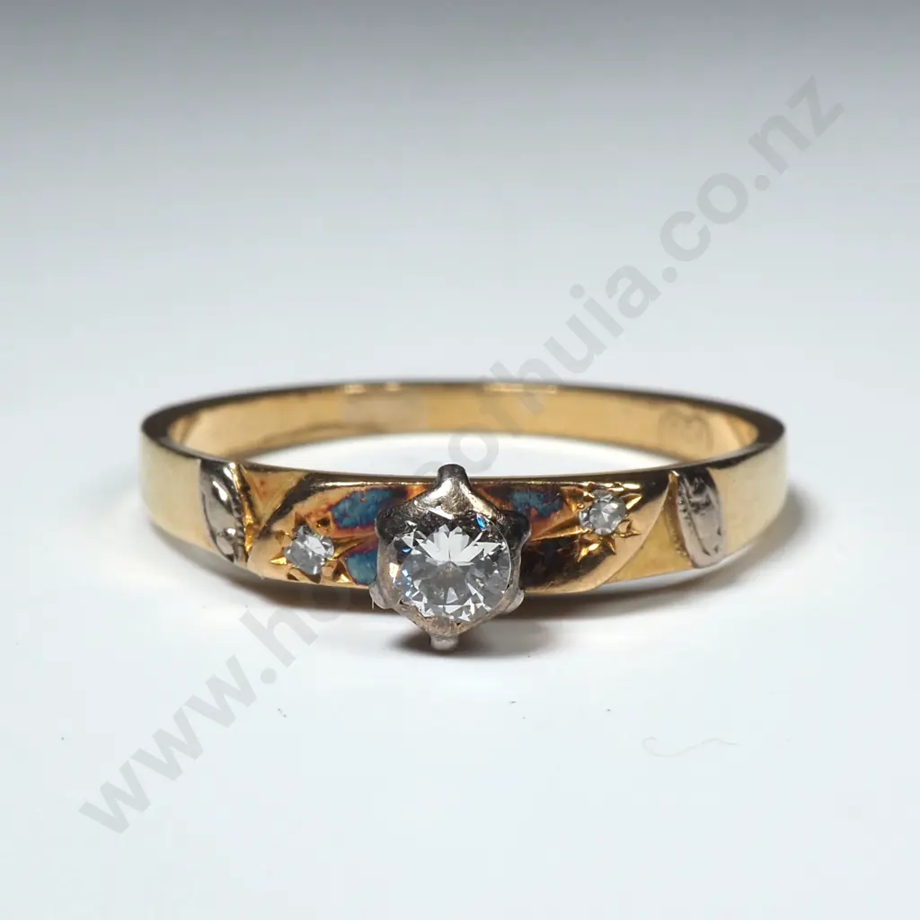 18ct Gold Diamond Solitaire Ring Image 1++