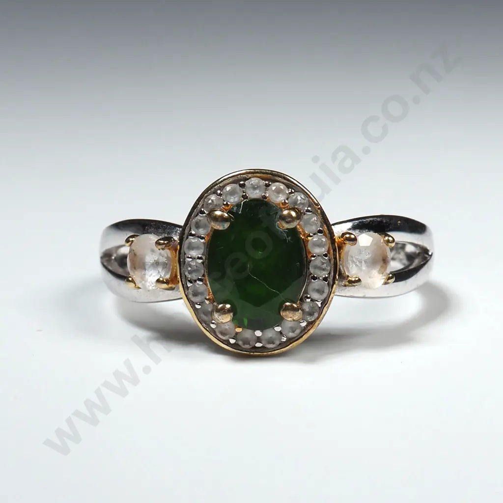 Sterling Silver Green Stone Ring Image 1++