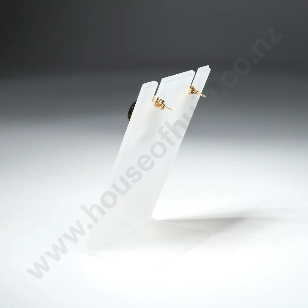 Pair of 14ct Gold Earrings Image 1++