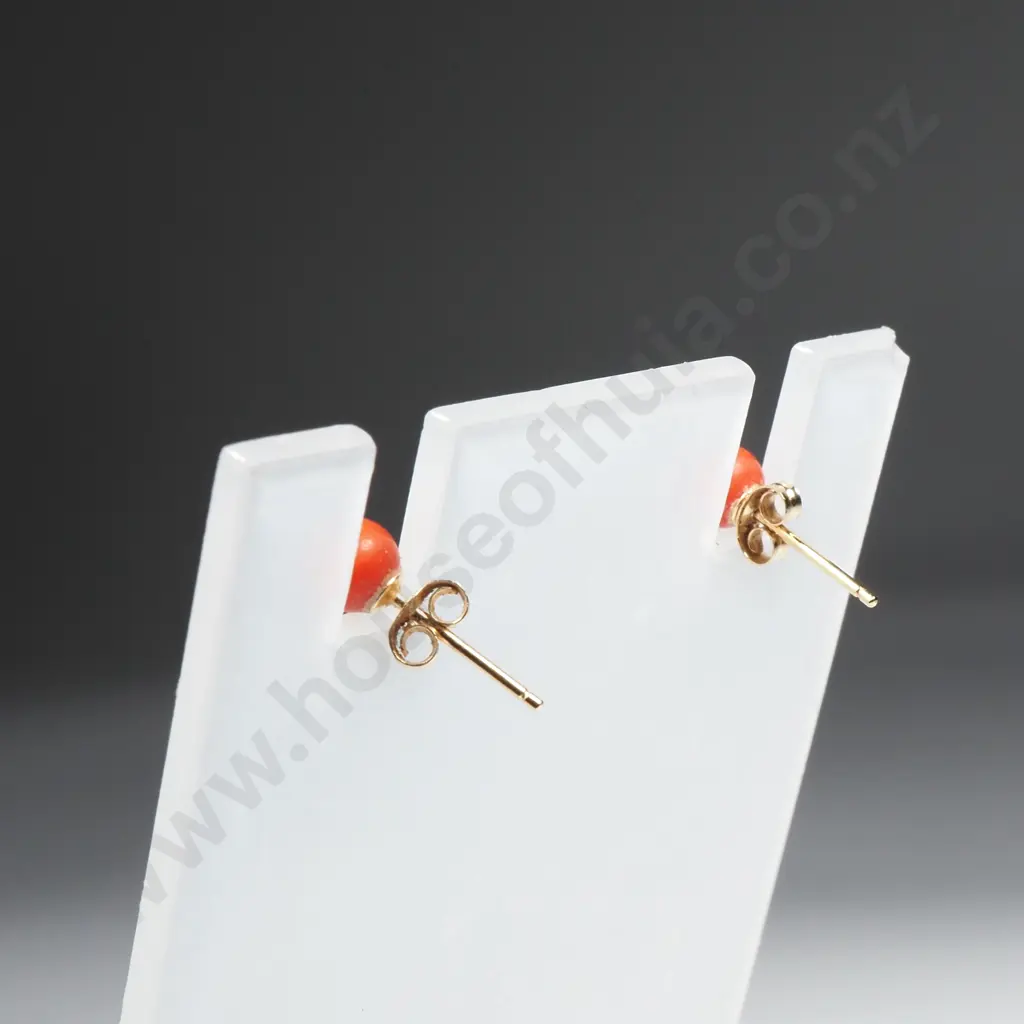 Pair of G/P Coral Earrings Image 1++