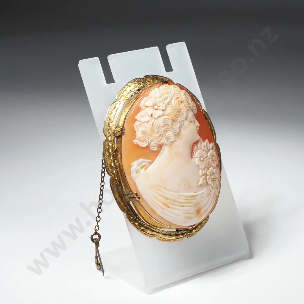 Large Rolled Gold Cameo Brooch A/F Image 1++