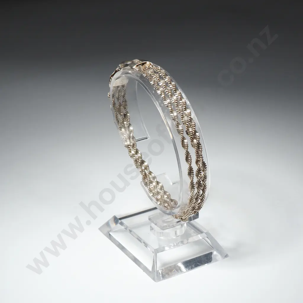 Sterling Silver Necklace Image 1++