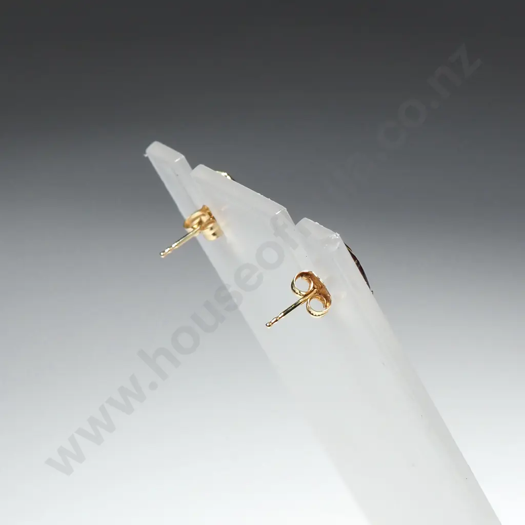 Costume Earrings Image 1++
