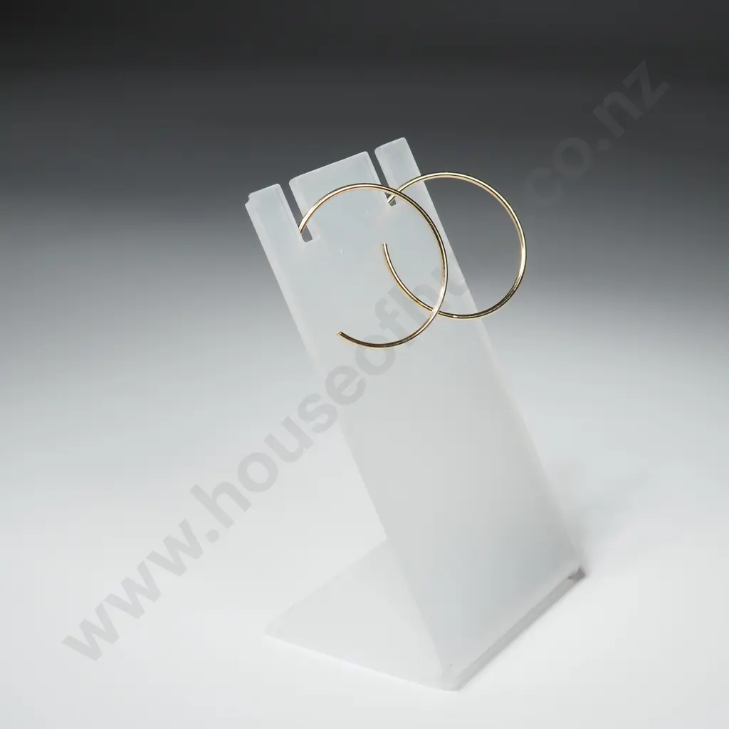 Pair of 9ct Gold Hoop Earrings Image 1++