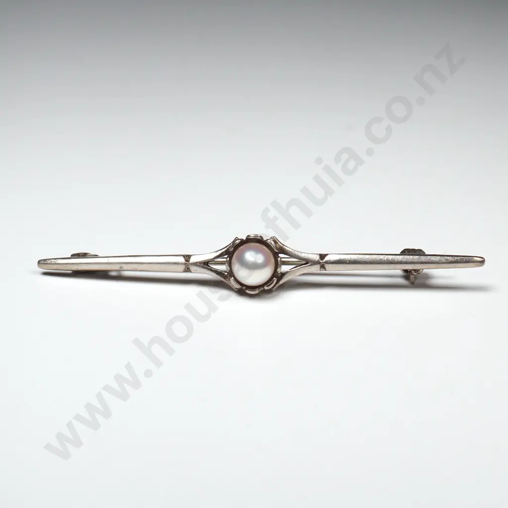 Sterling Silver Brooch Image 1++