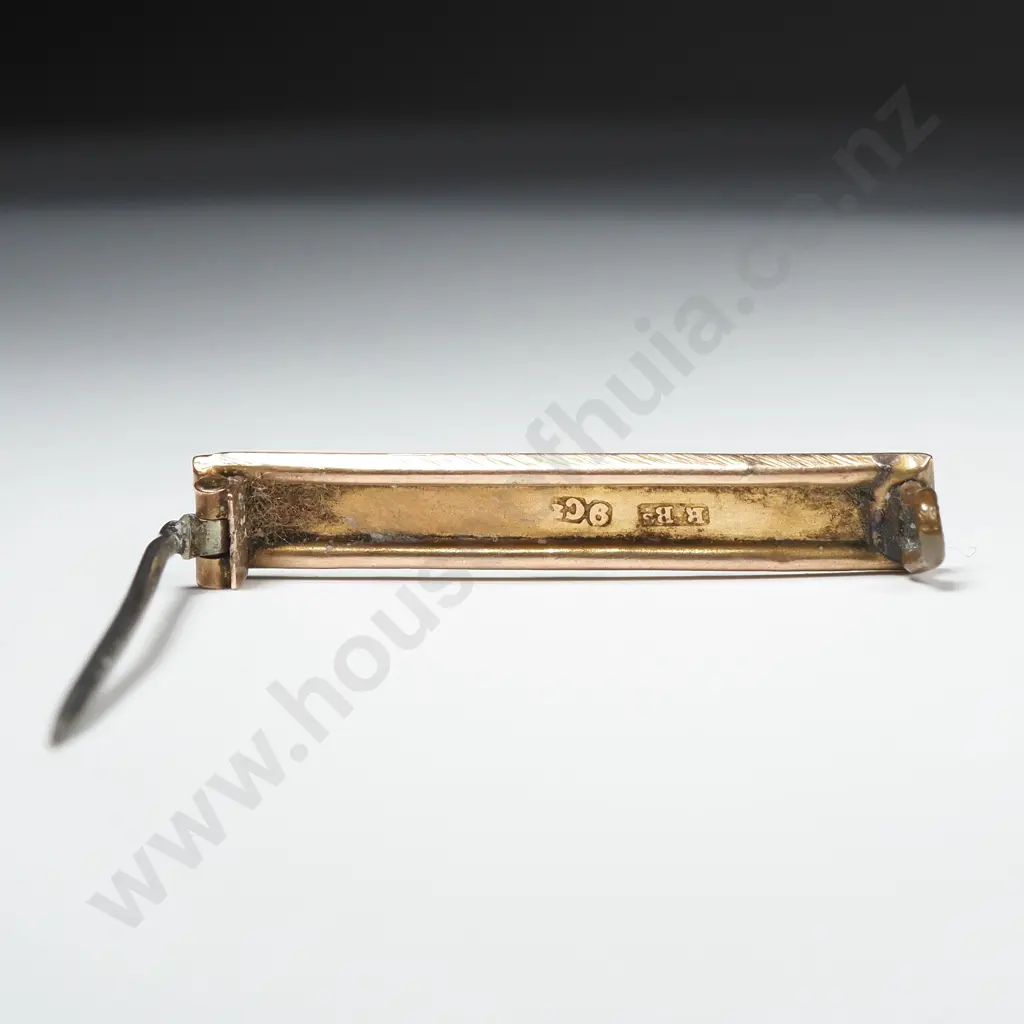 9ct Gold Brooch Image 1++