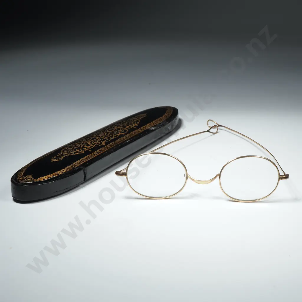 Antique Cased Rolled Gold Glasses  Image 1++