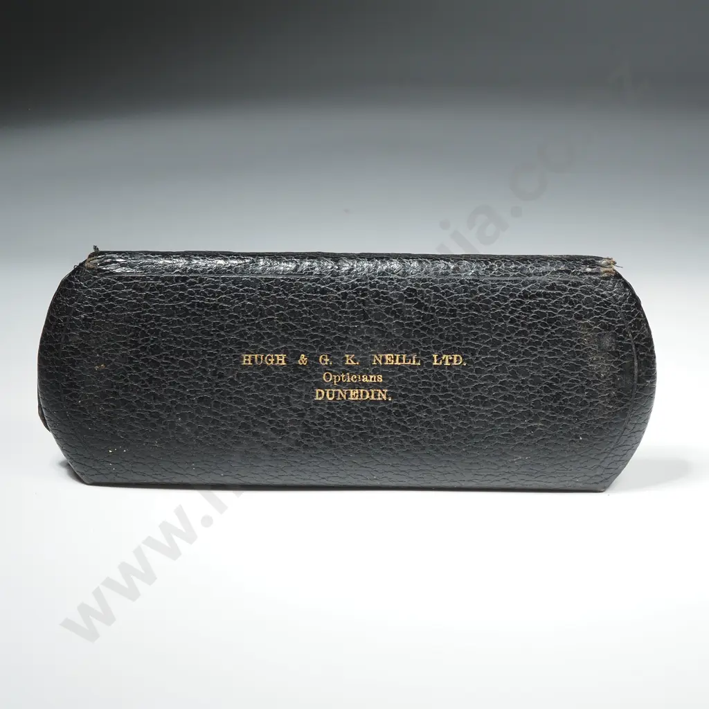 Antique Cased Rolled Gold Glasses Retailed by Hugh Neill Dunedin Image 1++