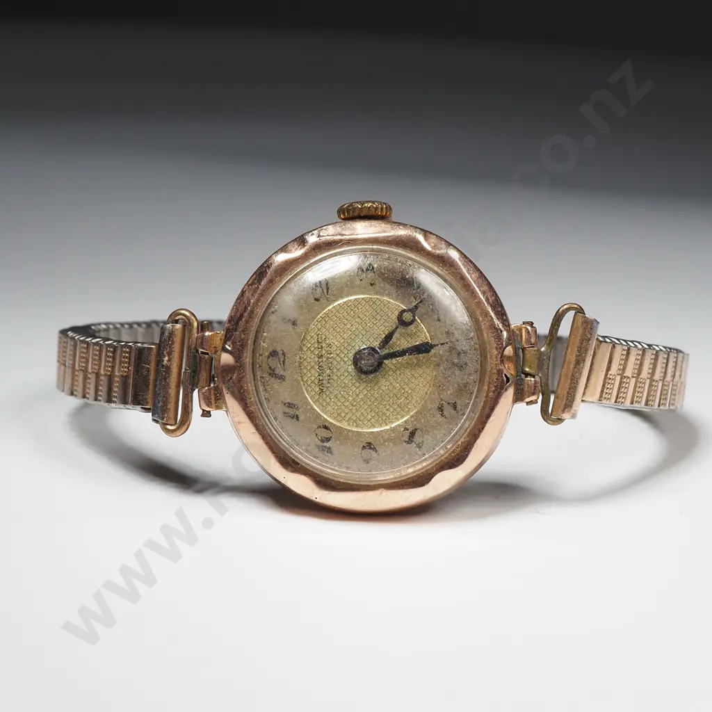 Vintage 9ct Gold Wristwatch on Flex Strap Image 1++