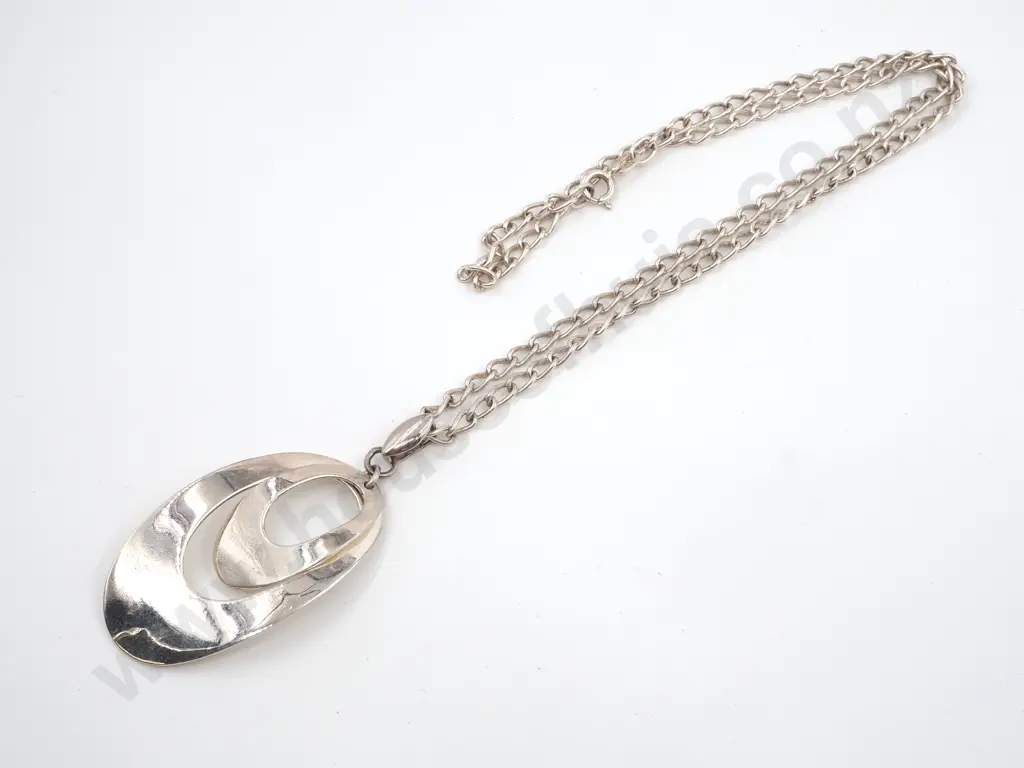Modern Sterling Silver Pendant & Chain Image 1++
