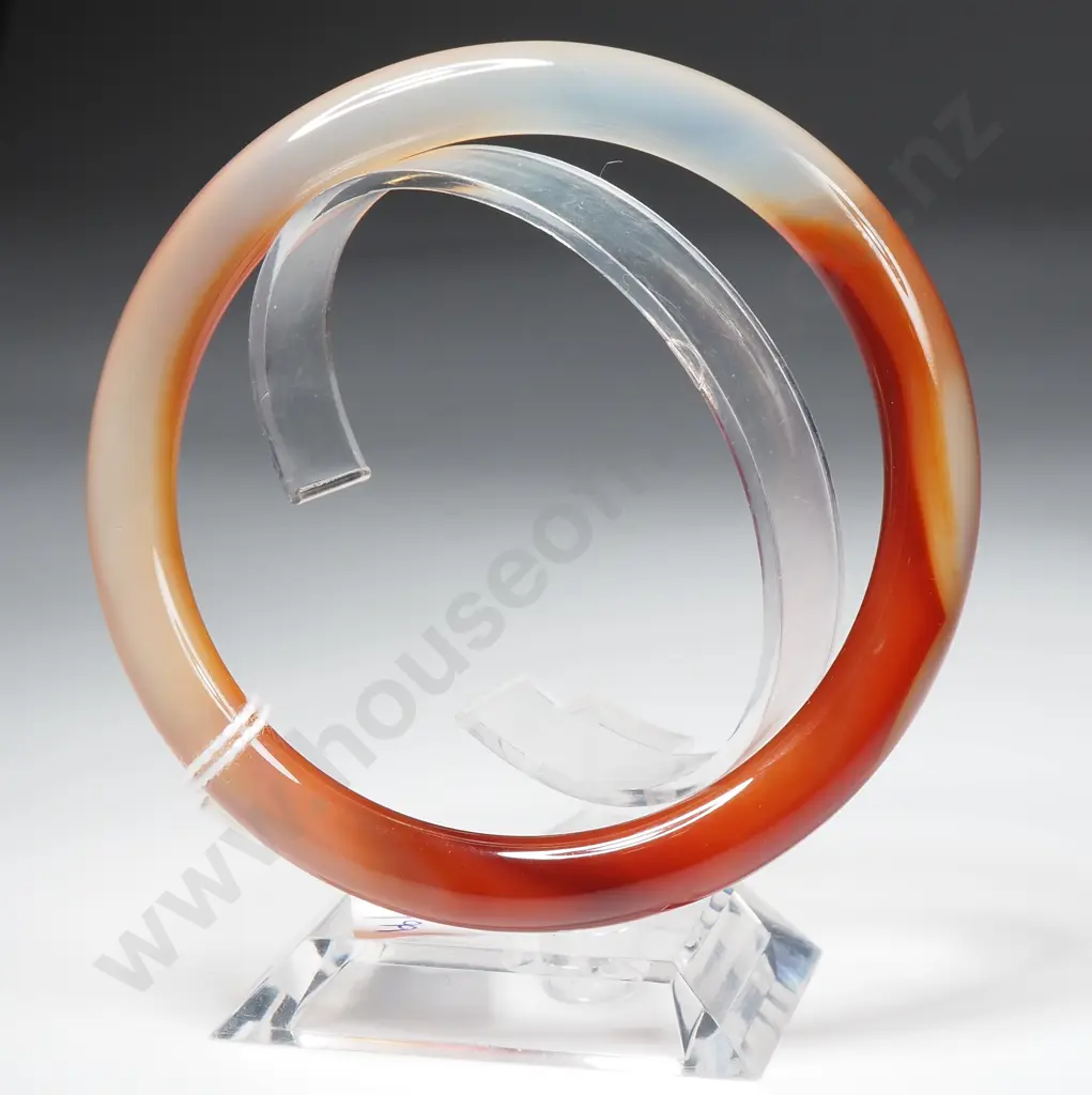 Round Agate Bangle Image 1++