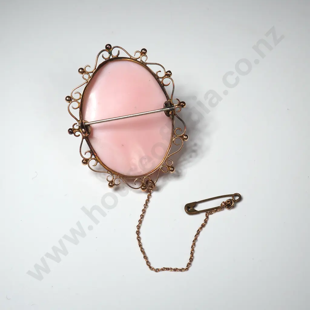 Vintage 9ct Gold Cameo Brooch Image 1++