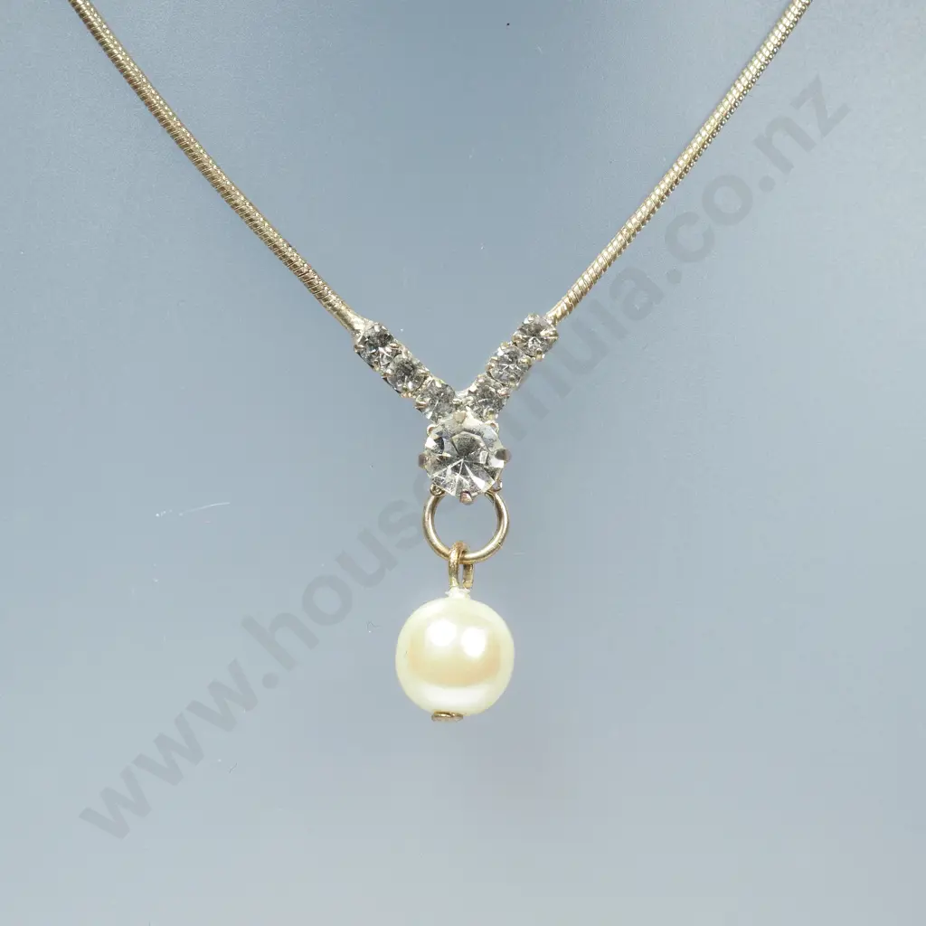 Costume Necklace  Image 1++