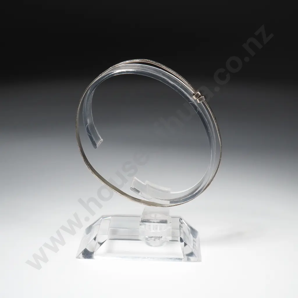 Sterling Silver Expandable Bangle w Engraved Decoration Image 1++