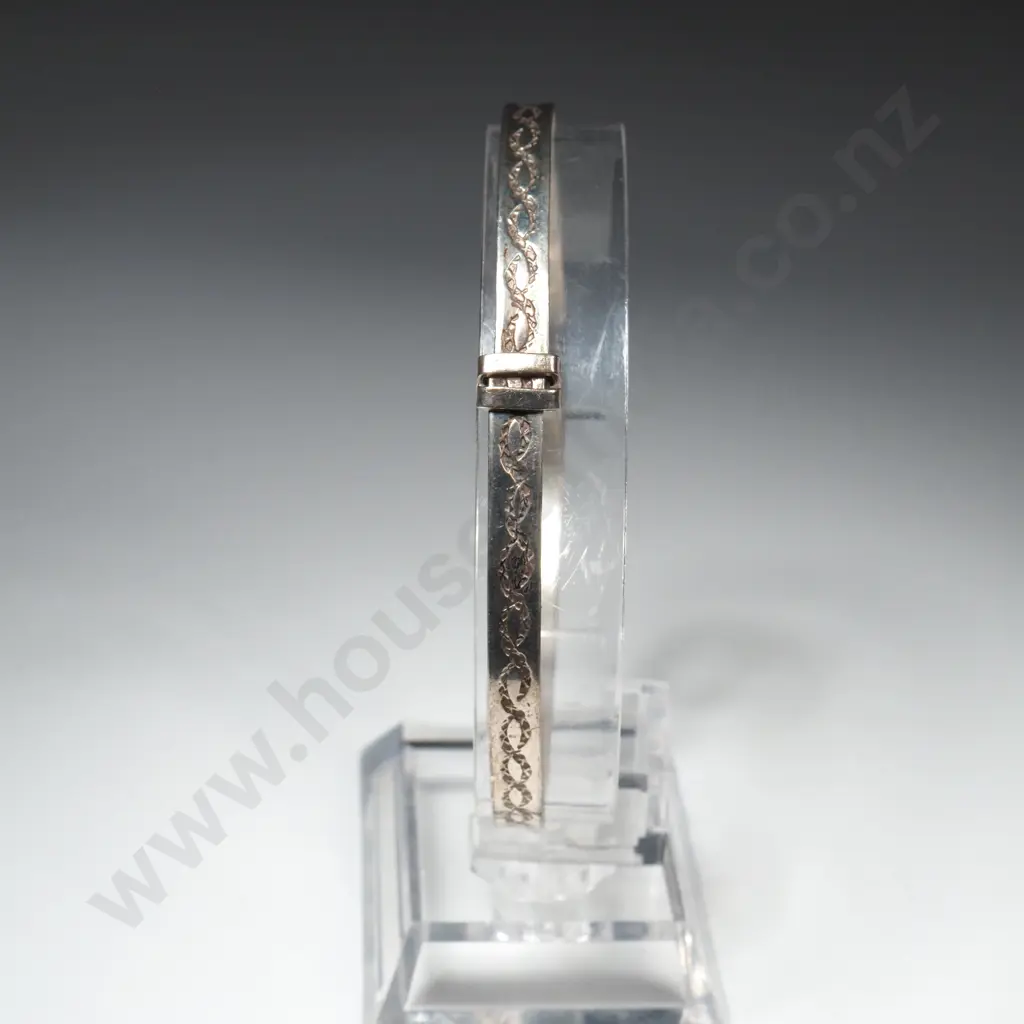Sterling Silver Expandable Bangle w Engraved Decoration Image 1++