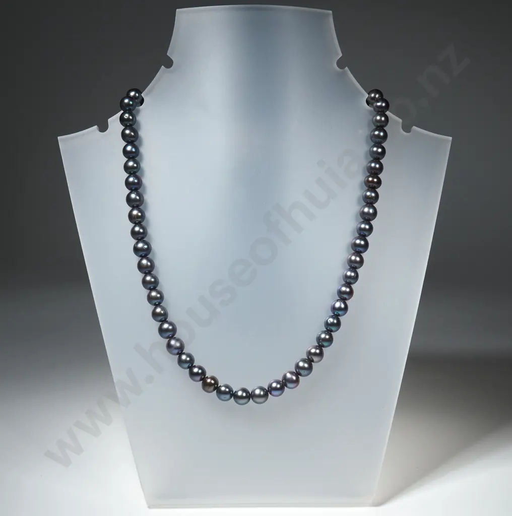 Strand of Black Freshwater Pearls Image 1++