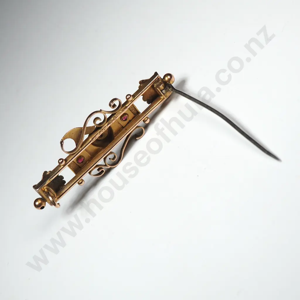 Vintage 9ct Gold Bar Brooch set w White & Red Stones Image 1++