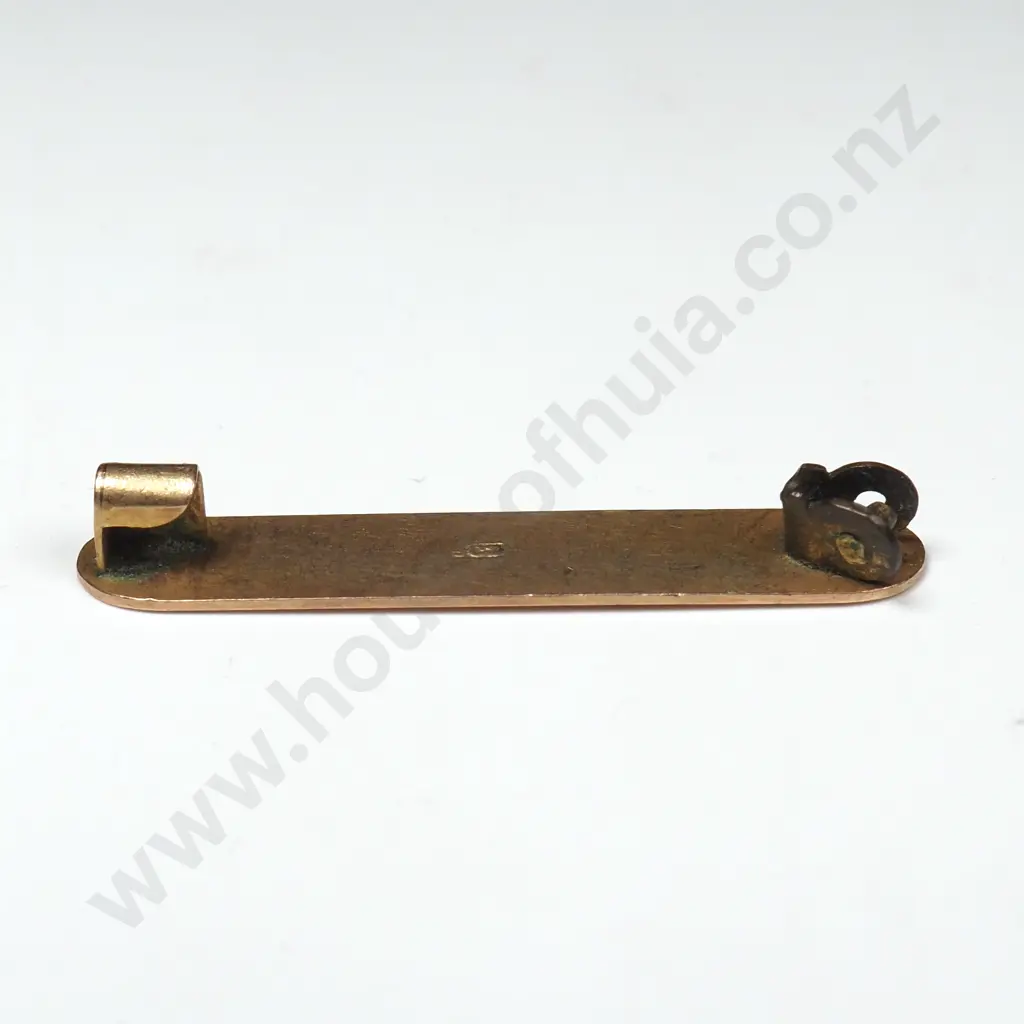 9ct Gold Inscribed "Patricia" , Image 1++