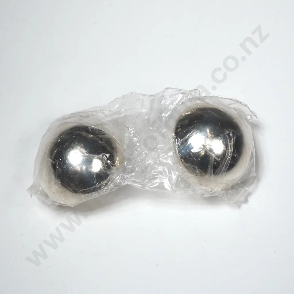 Sterling Silver Round Earrings - As New Image 1++