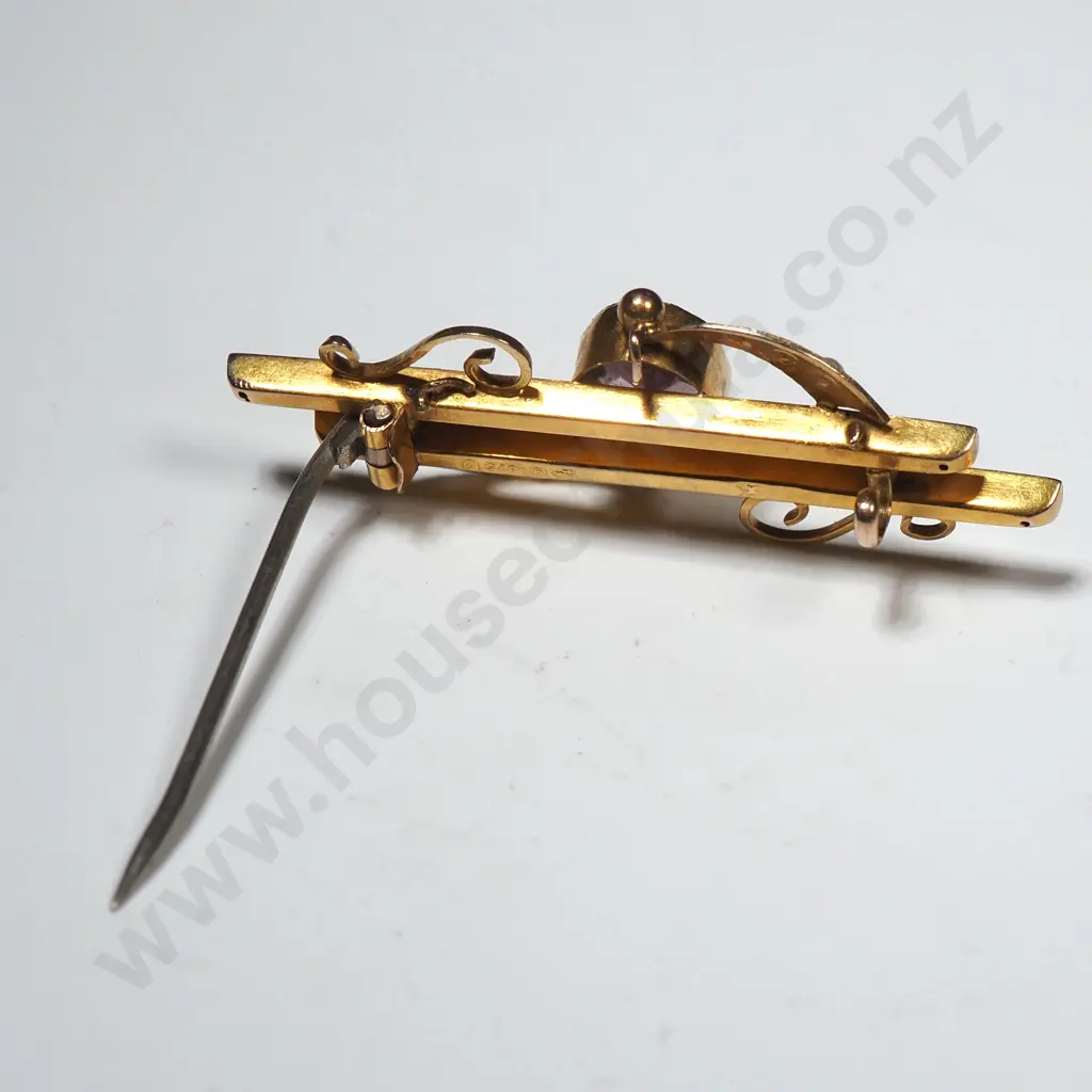 Antique 9ct Gold Bar Brooch Image 1++