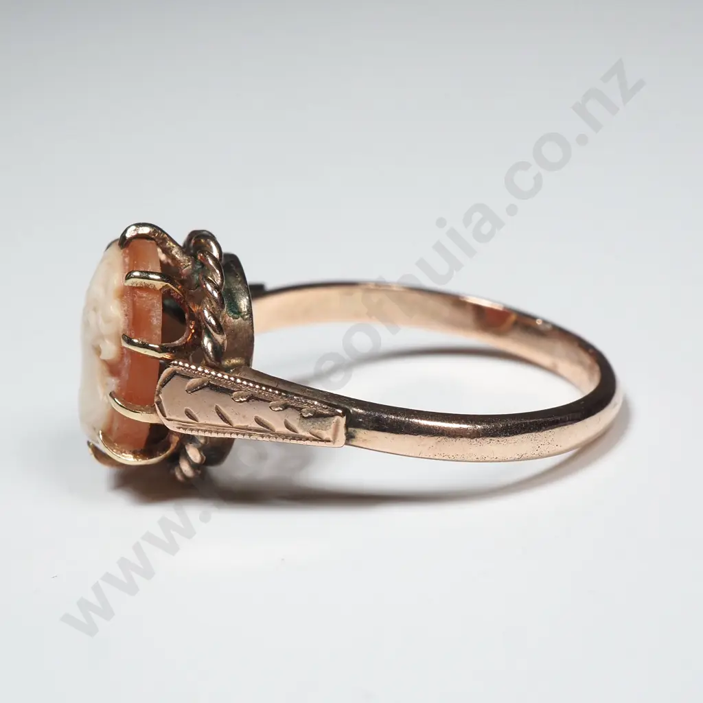 Vintage 9ct Gold Cameo Ring Image 1++