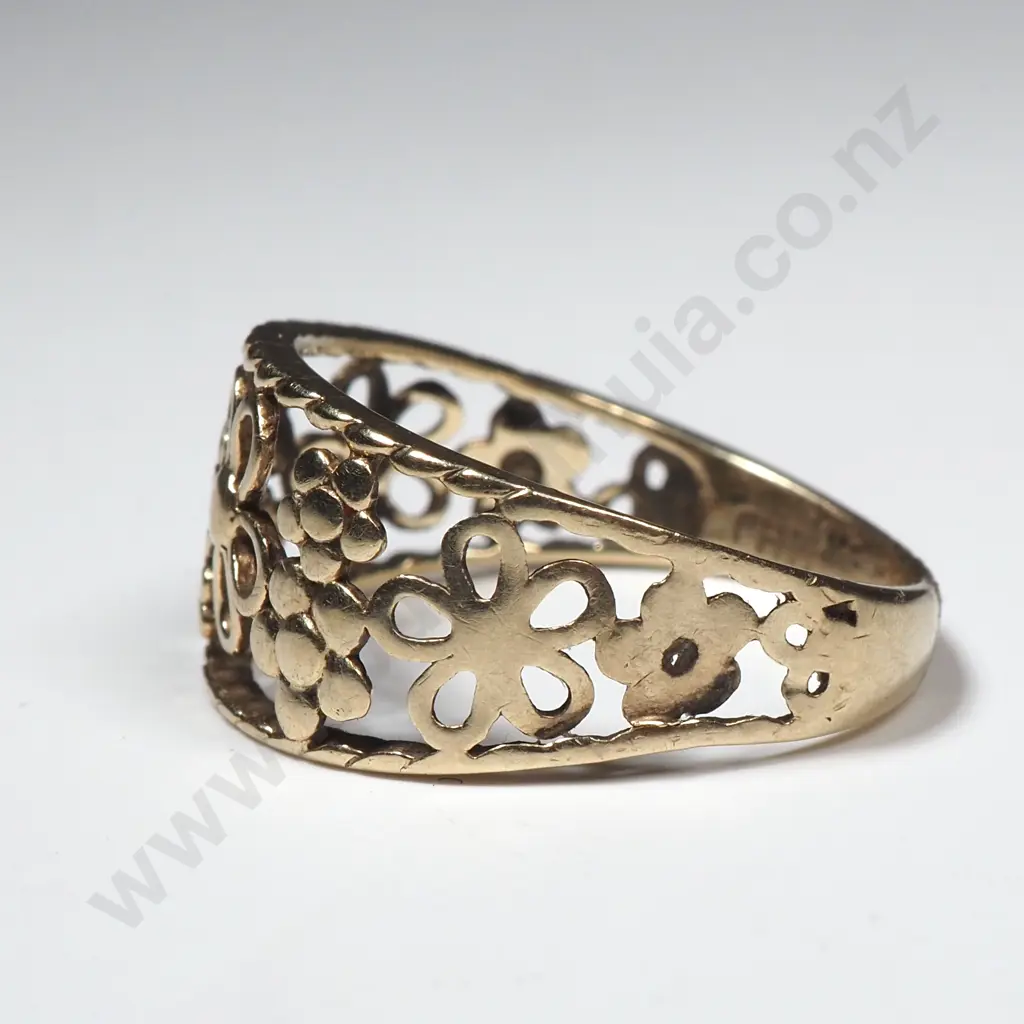 10ct Gold Ring Image 1++