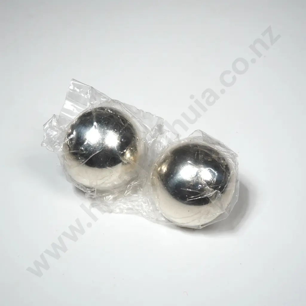 Sterling Silver Round Earrings - As New Image 1++