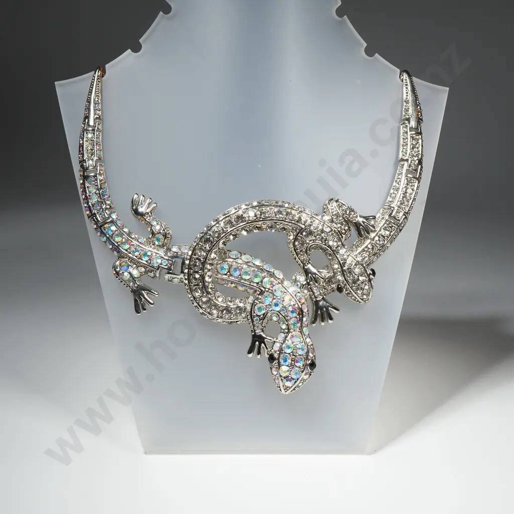 Large Costume Lizard Necklace  Image 1++