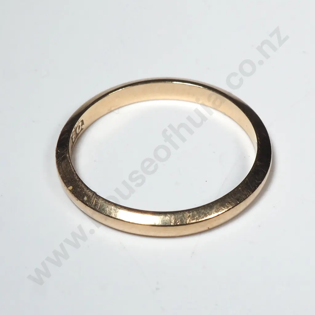 Antique 18ct Gold Wedding Band Image 1++