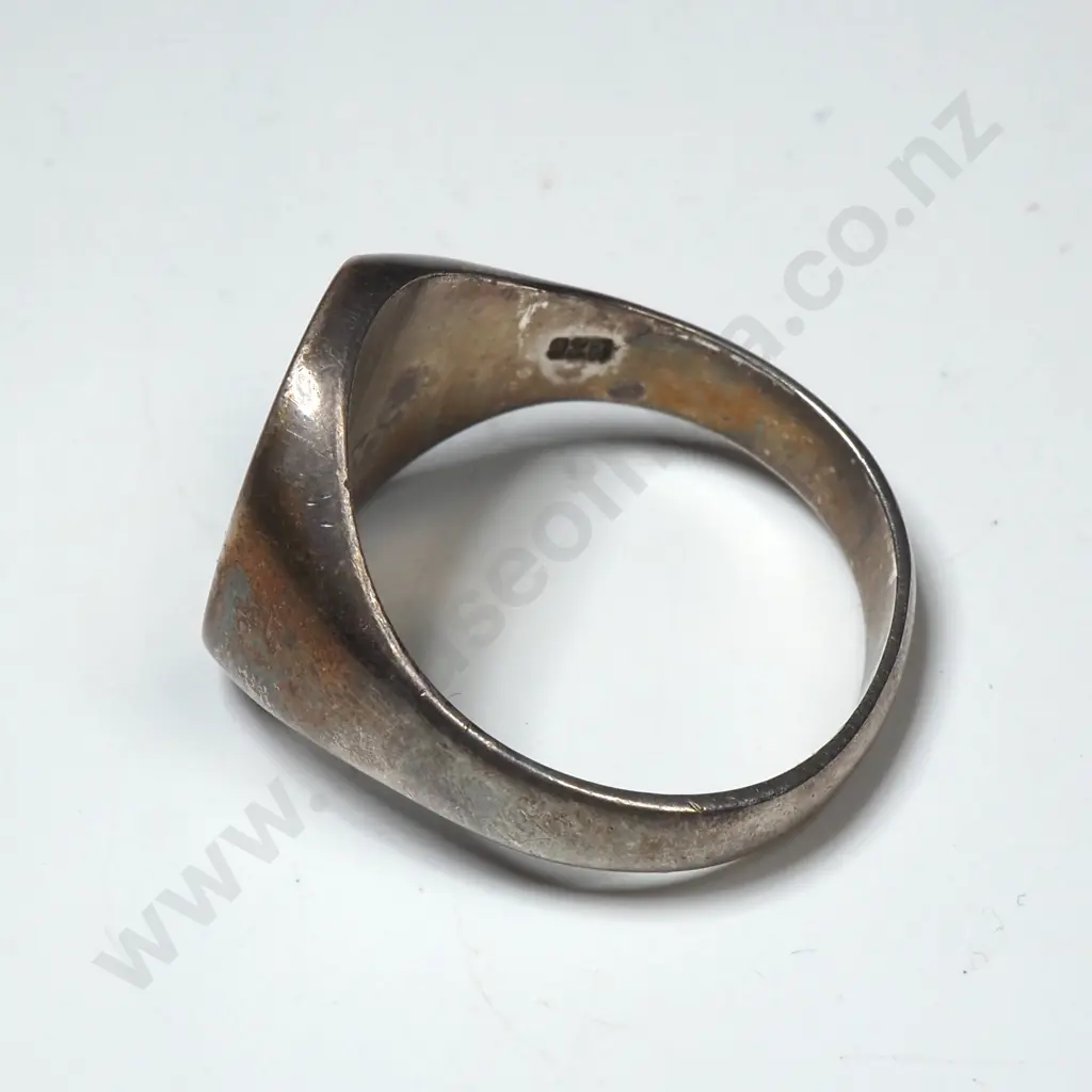 Sterling Silver Mens Signet Ring Initialled KM Image 1++